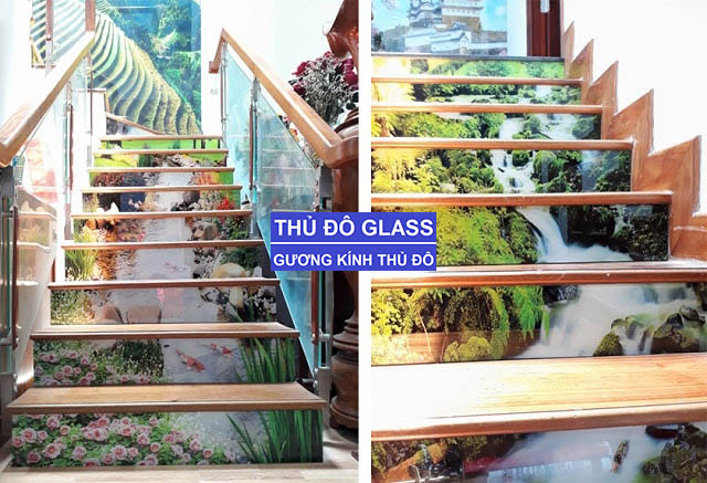 Tranh kính 3D cỏ cây hoa lá rất phù hợp trang trí cầu thang